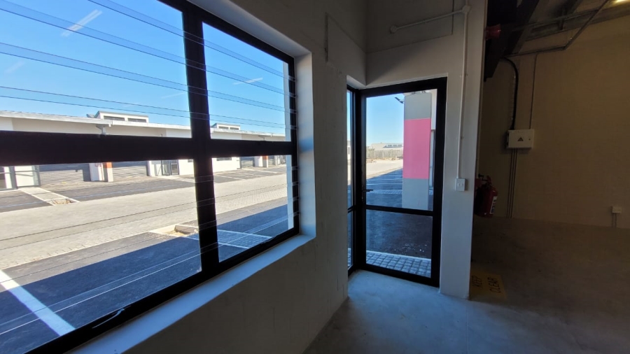 To Let commercial Property for Rent in Montague Gardens Western Cape